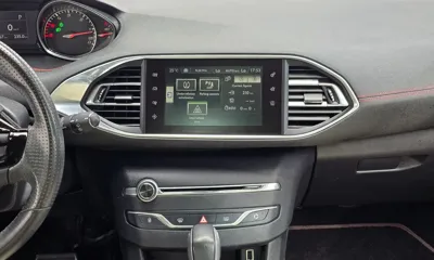 Peugeot 308 2016, 108467 км, за 4551.67 USD - фото 16