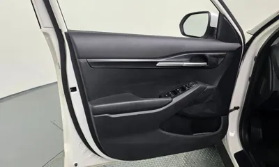 Kia Seltos 2022, 104907 км, за 10939.63 USD - фото 24