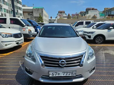 Nissan Altima · 2013 год