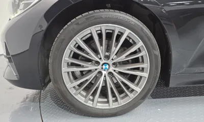 BMW 3-Series 2022, 36149 км, за 19640.03 USD