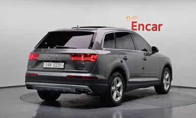 Audi Q7 2016, 170925 км, за 13881.55 USD