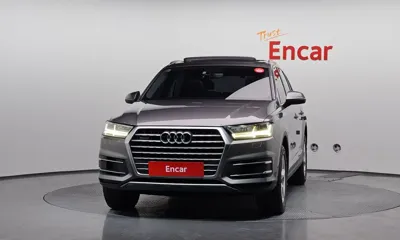 Audi Q7 2016, 170925 км, за 13881.55 USD