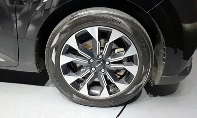 Kia Canival 2023, 98398 км, за 17239.15 USD - фото 21