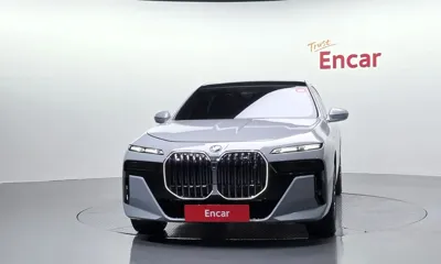 BMW i7 2023, 20555 км, за 90718.13 USD