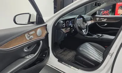 Mercedes-Benz E-Class 2018, 86980 км, за 18232.72 USD - фото 10