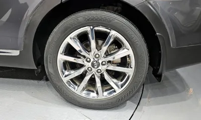 Kia Sorento 2015, 97257 км, за 8796.11 USD