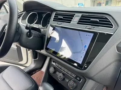 Volkswagen Tiguan L 2017, 90000 км, за 9199.11 USD - фото 7