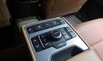 Genesis G80 2020, 47199 км, за 17291.81 USD - фото 19