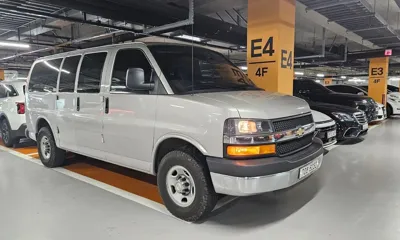 Chevrolet Express Van 2008, 80731 км, за 16525.66 USD