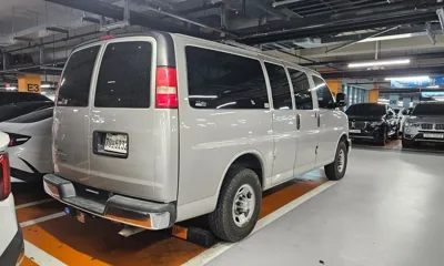 Chevrolet Express Van 2008, 80731 км, за 16525.66 USD