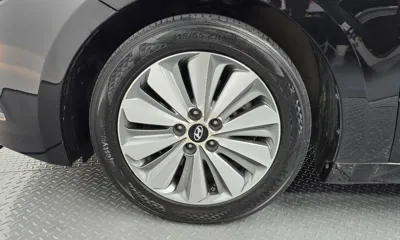Hyundai Grandeur 2014, 219244 км, за 3190.73 USD