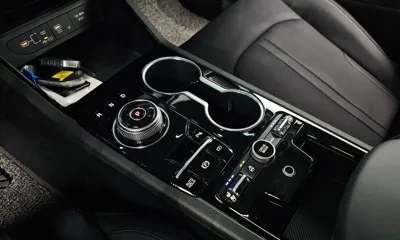 Kia K5 2024, 28987 км, за 18051.73 USD - фото 9