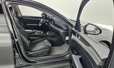 Kia K5 2024, 28987 км, за 18051.73 USD - фото 10