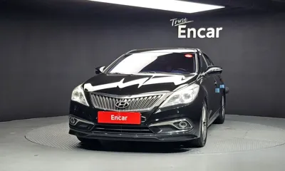 Hyundai Grandeur 2016, 250080 км, за 2528.76 USD