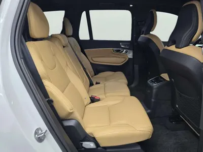Volvo XC90 2025, 5970 км, за 50214.73 USD - фото 8