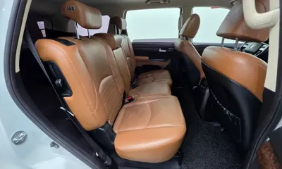 Kia Mohave 2018, 179893 км, за 8919.72 USD - фото 19