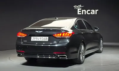 Genesis G80 2017, 117422 км, за 10986.15 USD