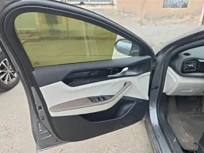 BYD Qin Plus 2025, 18500 км, за 8251.18 USD - фото 7