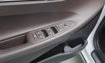 Hyundai Grandeur 2023, 29788 км, за 15287.55 USD - фото 27