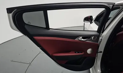 Kia Stinger 2018, 138168 км, за 12026.26 USD - фото 25