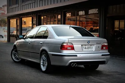 BMW 5-Series 2000, 237000 км, за 9584.88 USD