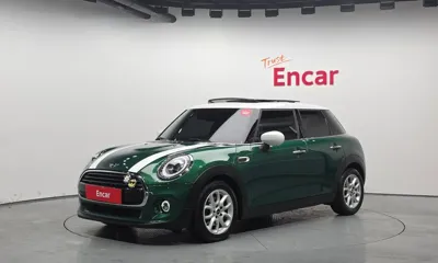 MINI Cooper · 2020 год