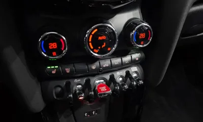 MINI Cooper 2020, 86568 км, за 9518.18 USD - фото 16