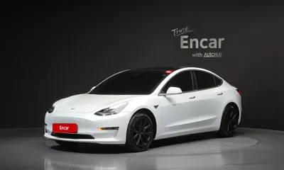 Tesla Model 3 · 2020 год