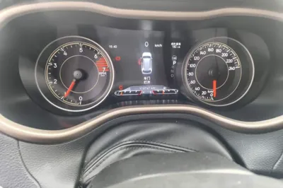 Jeep Cherokee 2017, 119700 км, за 5484 USD