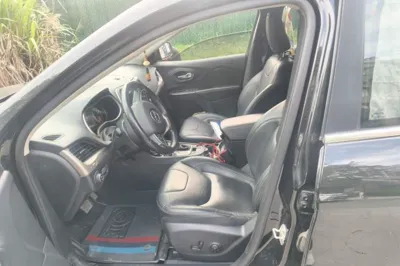Jeep Cherokee 2017, 119700 км, за 5484 USD