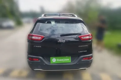 Jeep Cherokee 2017, 119700 км, за 5484 USD - фото 23
