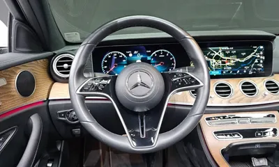 Mercedes-Benz E-Class 2023, 24803 км, за 29492.89 USD - фото 13