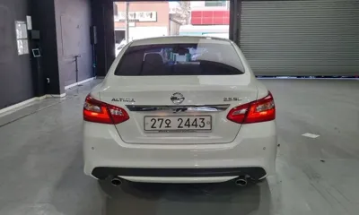 Nissan Altima 2017, 72000 км, за 4791.91 USD