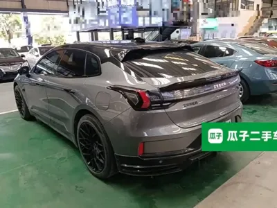Zeekr 001 2023, 49300 км, за 21688.81 USD