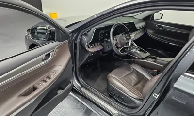 Hyundai Grandeur 2021, 81334 км, за 14476.48 USD - фото 10