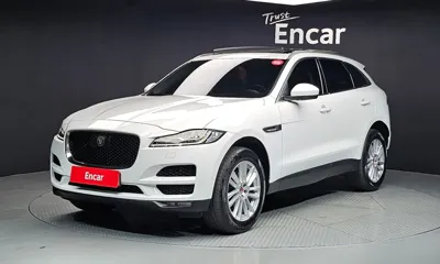 Jaguar F-Pace · 2019 год
