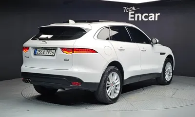 Jaguar F-Pace 2019, 121522 км, за 9360.98 USD