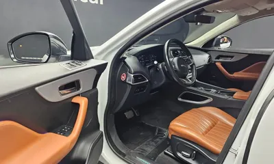 Jaguar F-Pace 2019, 121522 км, за 9360.98 USD - фото 10
