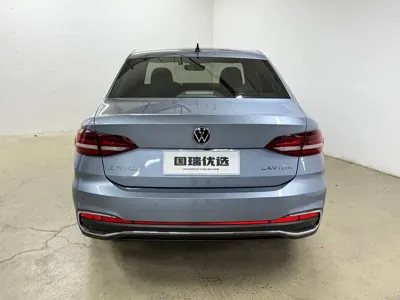 Volkswagen Lavida 2024, 18500 км, за 14243.4 USD