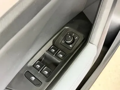 Volkswagen Lavida 2024, 18500 км, за 14243.4 USD - фото 24