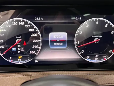 Mercedes-Benz S-Class 2018, 104000 км, за 45448.22 USD