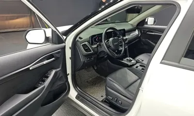 Kia Seltos 2024, 49353 км, за 20349.22 USD - фото 10
