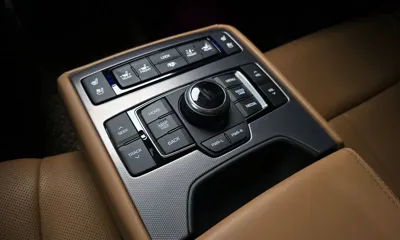 Hyundai Genesis 2016, 196586 км, за 6541.13 USD - фото 17