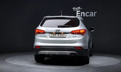 Hyundai Santafe 2015, 99950 км, за 6805.42 USD