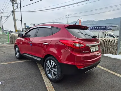 Hyundai Tucson 2015, 109940 км, за 6170.41 USD