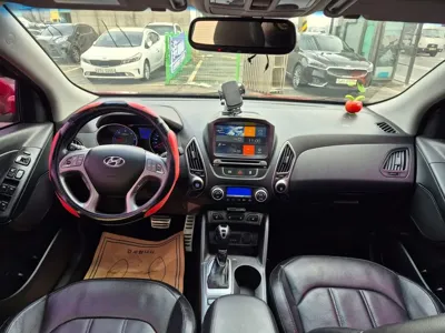 Hyundai Tucson 2015, 109940 км, за 6170.41 USD