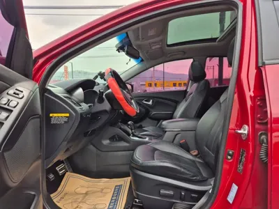 Hyundai Tucson 2015, 109940 км, за 6170.41 USD - фото 17