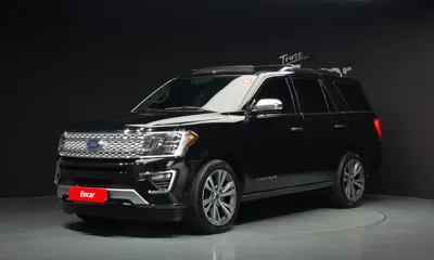 Ford Expedition · 2021 год