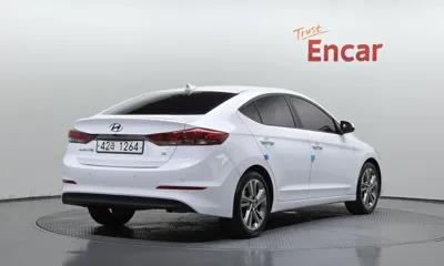 Hyundai Avante 2018, 117839 км, за 6440.29 USD