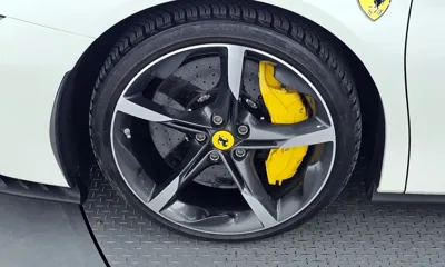 Ferrari SF90 2021, 11827 км, за 269134.83 USD